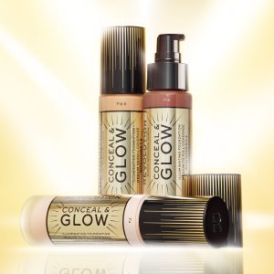 Makeup Revolution Conceal & Glow Foundation